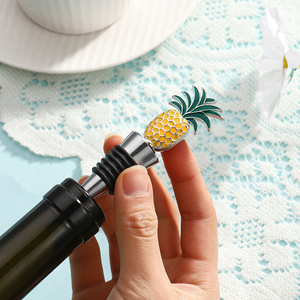Pineapple Wine <b>Stopper</b> Gold Silver Rose Gold Zinc Alloy Sealing <b>Bottle</b> <b>Stopper</b> For Wine Preservation - Product Image 4