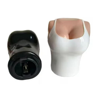 Abridor de Botellas de Cerveza Divertido con Diseño de Chicas Sexys, Magnético con Recolector Automático de Tapas para Jugos y Refrescos - Product Image 4