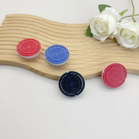 Bouchons en plastique personnalisés de 24 mm, 32 mm, 42 mm, 57 mm, bouchons flexibles en plastique