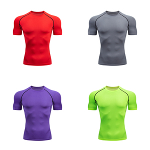 T-shirt da Uomo a Compressione per Corsa con Logo Personalizzato, Maglietta Sportiva a Maniche Corte per Palestra e Fitness ad Asciugatura Rapida - Product Image 3