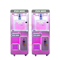 Machine de jeu FUNMINI à monnayeur, mini-pince à prix, pour un joueur, avec poupées en peluche et cadeaux, machine de distribution d'arcade à lumières clignotantes