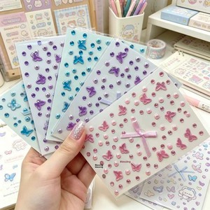 Adesivi Temporanei per Viso a Forma di Farfalla e Fiocco, Adesivi per Viso con Cuore e Strass, Adesivi per Trucco Occhi e Corpo - Product Image 4