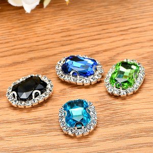 Perles décoratives rectangulaires en verre et strass à 4 trous, cousues à la main, pour la fabrication de bijoux DIY, accessoires en gros - Product Image 3