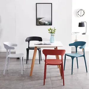 Luar Ruangan Furniture Stackable Kursi Makan Plastik Outdoor Kursi Merah Cadeira De Plastico Pinottava Tuoli Outdoor Kursi Set 4