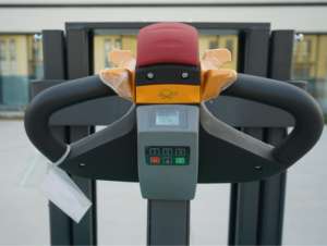 Электрический штабелер CE, полностью электрический, с сиденьем, 2 тонны, малый, на аккумуляторе, для контейнеров, полностью электрический паллетный штабелер - Product Image 2