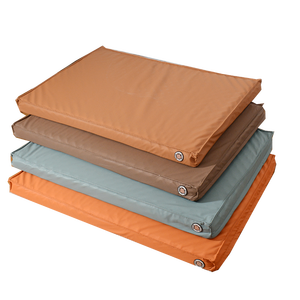 Tappetino Universale Impermeabile Antiscivolo per Animali Domestici e Letto per Cani e Gatti in Memory Foam con Motivo Moderno per Tutti gli Animali - Product Image 6