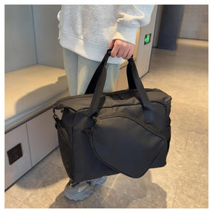 กระเป๋าเดินทางกลางแจ้ง RUIQUWIN วัสดุอ็อกซ์ฟอร์ด ทนทาน กันน้ำ ปิดด้วยซิป สายสะพายปรับได้ น้ำหนักเบา ขนาดใหญ่ 20-35 ลิตร - Product Image 4