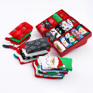 Caja de Regalo Navideña Personalizada con 5 Pares de Calcetines, Diseño de Reno, Papá Noel, Árbol de Navidad, Copo de Nieve, Calcetines Afelpados para Hombre y Mujer - Product Image 5