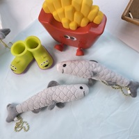 Porte-clés en peluche sardine mignonne, poupée en peluche poisson Kawaii, pendentif de sac en peluche douce, breloque de sac à dos, cadeau pour machine à griffes