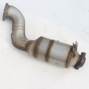 เครื่องฟอกไอเสียเชิงเร่งปฏิกิริยาพร้อมสารตั้งต้นเซรามิกสำหรับ Mercedes Benz C180 C200 C250 C260 E200 E250 SLK <span class=keywords><strong>E260</strong></span> - Product Image 3