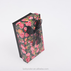Makeup Wedding Return Flower Wrapped Gift Box Whit Handle Candy Gift Packaging Boxes For Wedding Party Decor Favors