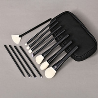 Ensemble de pinceaux de maquillage professionnel de qualité supérieure, 18 pièces, couleur noir mat, manche en bois, poils synthétiques naturels doux, pinceau personnalisé