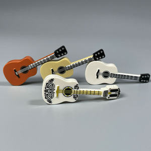 Accessori per Costruzioni in Miniatura, Oggetti di Scena Portatili per Personaggi 25975 Strumento Musicale 27989 Chitarra 11640 Palco Musicale - Product Image 1