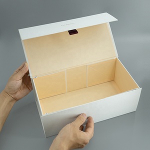 Cao Cấp Thương Hiệu Sang Trọng Tông Hộp Giày Cứng Bìa Từ Tính Năng Gấp Biểu Tượng Tùy Chỉnh Miếng Bọt Biển Bán Buôn Giá Rẻ Đồng Bằng Rỗng - Product Image 2