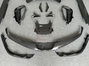 Chất lượng cao sf90 OEM khô sợi Carbon body Kit cho Ferrari sf90 OEM phía trước môi bên váy khuếch tán Spoiler bên Vent phía trước Shunt - Product Image 4