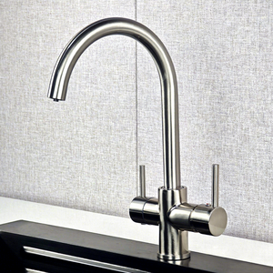 <span class=keywords><strong>Rubinetto</strong></span> da <span class=keywords><strong>Cucina</strong></span> KAWAL 3-in-1 in Acciaio Inox con Doppia Maniglia, Miscelatore a 3 Vie con Acqua Filtrata e Controllo Termostatico per Uso Alberghiero - Product Image 3