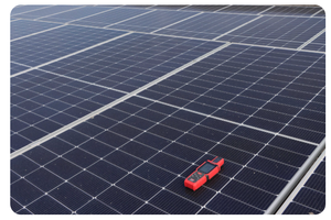Mesureur d'irradiation solaire UT381PV avec double capteur de température, inclinaison et azimut, application Bluetooth pour le test et l'entretien des systèmes photovoltaïques - Product Image 6