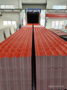 Tuiles de toiture en résine PVC économiques : Remplacement rentable des tuiles en <span class=keywords><strong>amiante</strong></span> pour la couverture des toits de fermes, entrepôts et usines - Product Image 2