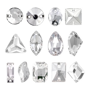 Strass à coudre OLeeya Premium, technique à dos plat, cristaux à coudre pour robes de mariée et vêtements de soirée - Product Image 1
