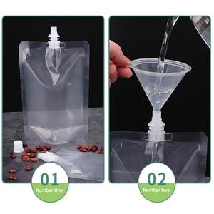 Túi Bao Bì Nhựa Dẻo Trong Suốt Tái Sử Dụng Logo Tùy Chỉnh Cho Đồ Uống Túi Đứng Đóng Gói Nước Trái Cây Túi Đựng Vòi - Product Image 2