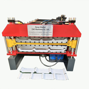 Hoja de techo corrugado trapezoidal Azulejo metálico de alto rendimiento Sistema de control PLC Motor central Máquina formadora de rollos Suministro de fábrica - Product Image 4