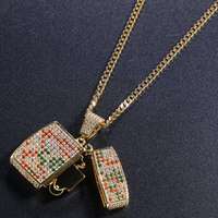 Bijoux plaqué or 18 ct de conception hip-hop vente en gros chaîne en laiton pour hommes collier pendentif briquet en cz glacé