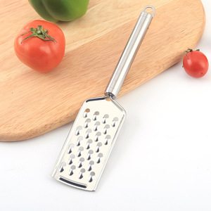 Rallador de queso de acero inoxidable con mango, herramienta de cocina duradera para verduras y jengibre, solo lavar a mano - Product Image 2