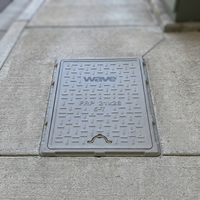 Tapa de alcantarilla compuesta Wave FRP 21x28 5-T, resistente a la intemperie, para seguridad en estacionamientos, función de carga, rectangular gris con asa