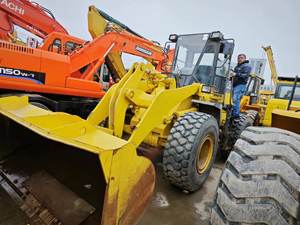 รถตักดิน Komatsu แบบ380 3.8ถังรถตักดินบรรทุกจ่าย5ton - Product Image 2