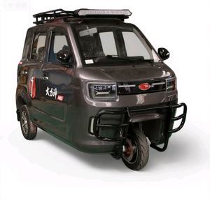 Tricycle à moteur à trois roues pour passagers, scooter à moteur pour passagers, tricycle fermé pour le transport de passagers - Product Image 5