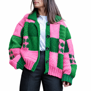 Cardigan universitaire personnalisé Alpha Kappa Sorority brodé au crochet fait main OEM/ODM Vert Rose Nom Grec Personnalisable - Product Image 2