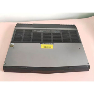 Ordinateur portable de jeu Alie-nware 15 R3 avec processeur I7-7700HQ 2,8 GHz, 16 Go de RAM, SSD 512 Go et clavier anglais FHD de 15,5 pouces - Product Image 3