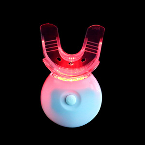 Устройство для отбеливания зубов с помощью красной светотерапии - Product Image 1