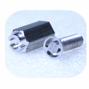 Seguridad contra robo de coche tornillos con llave de cabeza a prueba de manipulaciones M4 tornillo - Product Image 2