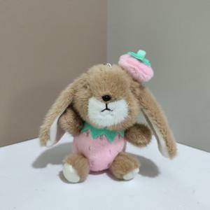 سلسلة مفاتيح على شكل أرنب فراولة لطيف بطول 11 سم، دمية أرنب صغيرة محشوة، لعبة قطيفة بألوان متنوعة، قطن PP، قلادة صغيرة للحقيبة - Product Image 5