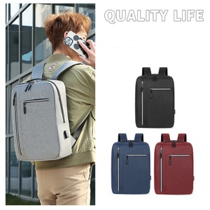 Juego de 3 Mochilas Escolares Impermeables para Hombre y Mujer, Mochila Multifuncional para Portátil con Carga USB - Product Image 4