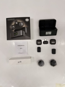 Micrófono de Condensador Inalámbrico MIC3 2.4G con Cancelación de Ruido por IA para Teléfonos Móviles - Product Image 1