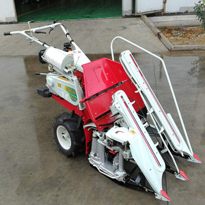 Automatic Combine <b>Harvester</b> 50 Type Grain <b>Harvester</b> For Wheat <b>Red</b> Gear Drive Engine Powered - Product Image 4