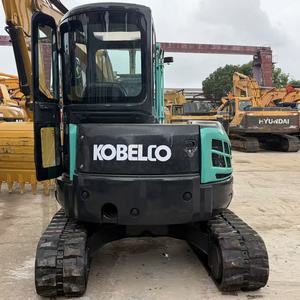 Mini-excavatrice Kobelco SK50SR 2022 de 5 tonnes avec moteur Yanmar, godet de terrassement, dents de rechange et marteau brise-roche - Product Image 1