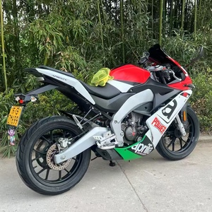 <span class=keywords><strong>Aprilia</strong></span> GPR150 ABS, moto sportive italienne monocylindre à refroidissement par eau, idéale pour les novices et de qualité excellente - Product Image 6