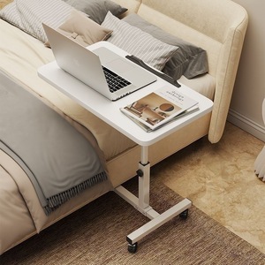 Tavolino da Caffè Regolabile in Altezza, Tavolo da Computer con Ruote per Comodino, Tavolo Regolabile per Computer da Letto - Product Image 2