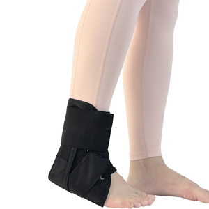 Medizinische Knöchelbandage für Verletzungserholung Verstellbare Kompressionsstütze Verstauchungen Schwellungen Gelenkschutz Unisex Nylon - Product Image 1