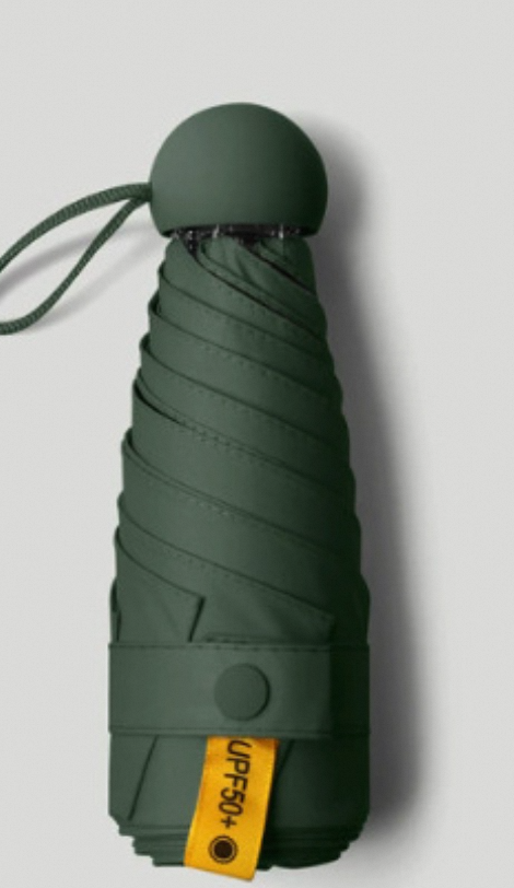 สีเขียว