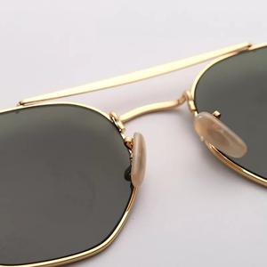 Nouvelles lunettes de soleil unisexes en métal et verre avec protection UV400, design carré à monture complète, légères, durables, confortables, dégradé doré - Product Image 3