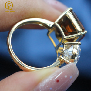 Anillo de Compromiso Personalizado con Diamante Cultivado en Laboratorio de Corte Pera VVS y Topacio Amarillo, Engaste de Garras en Oro Real de 18K, Joyería de Boda para Mujer - Product Image 2