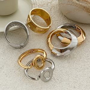 Brazaletes Gruesos con Forma de <span class=keywords><strong>O</strong></span> de Geometría Exagerada para Mujer, Brazaletes Punk para Fiesta, Accesorios de Moda, Regalos de Joyería - Product Image 5