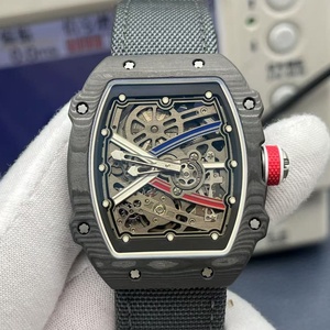 Montre mécanique automatique haut de gamme de la série RM, mouvement squeletté, montre pour homme en fibre de carbone avec bracelet en nylon. - Product Image 3