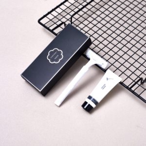 Kit da Viaggio Dentali per Hotel Personalizzabili in Nero Opaco Premium - Product Image 3