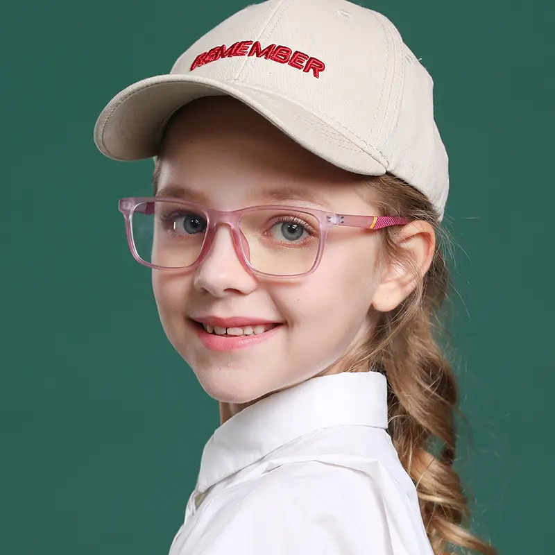 TR90 مرنة النظارات الإطار 2020 أطفال OEM تصميم النظارات مكافحة الضوء الأزرق النظارات البصرية للأطفال