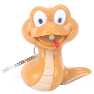 Porte-clés en plastique avec lumière LED en forme de serpent créatif cadeau promotionnel pour les enfants avec effet sonore sifflant - Product Image 3